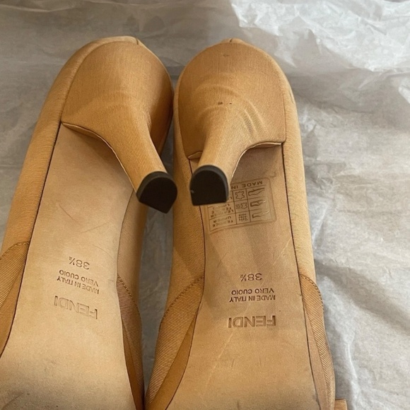 NEW! FENDI Peach Satin Bow Peep Toe Platform Heels Pumps 38.5 - Picture 14 of 16